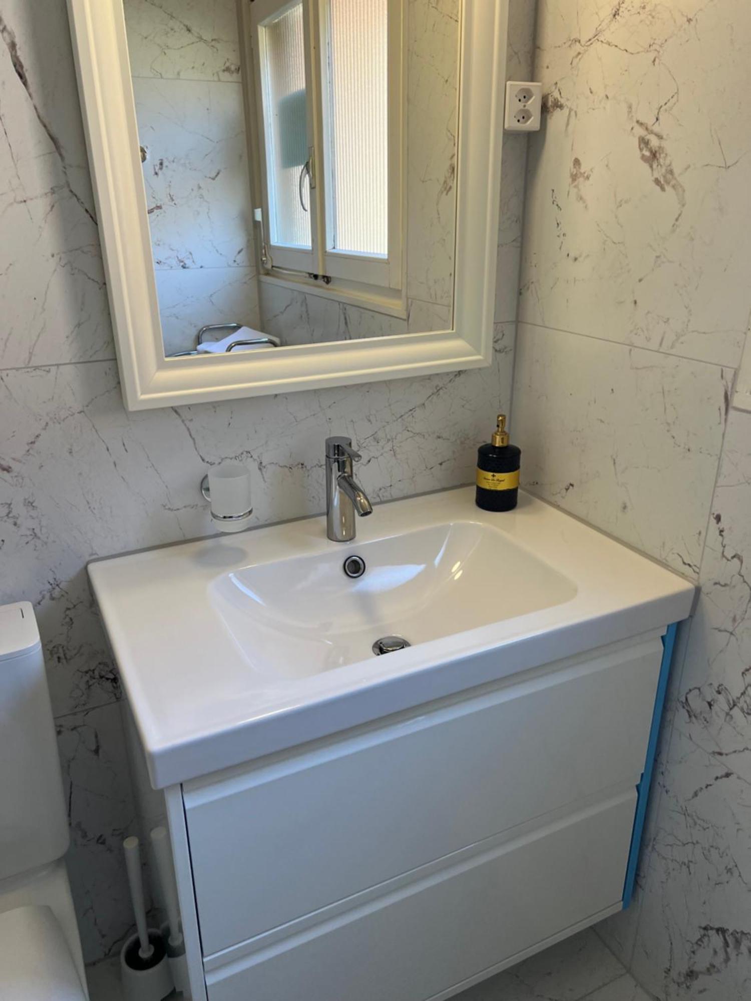 Apartment Laura Вилдерсвил Екстериор снимка